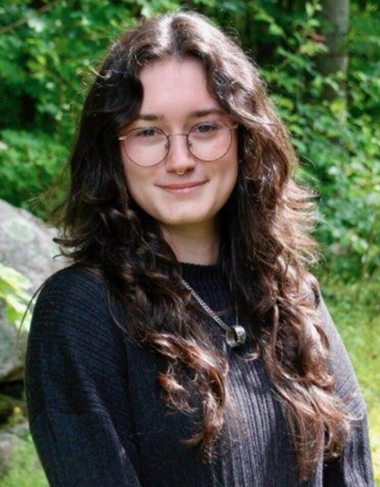 A photo of Mikayla Heptinstall.